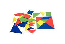 Lot de 4 tangrams en re-plactic 4 couleurs assorties