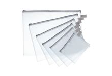 Pochette zippée 19x25 cm en PVC renforcé semi-transparente