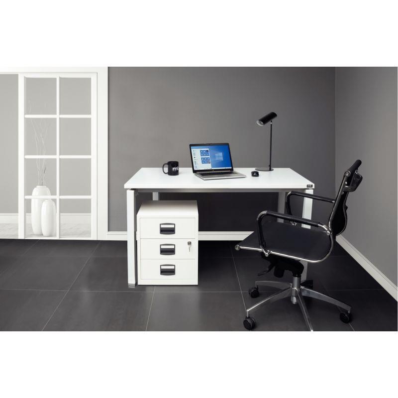 Image de  Bureau droit piètement en U L160xH74xP80cm panneau blanc/pieds blanc 