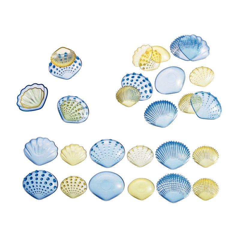 Image de  Baril de 48 coquillages translucides 