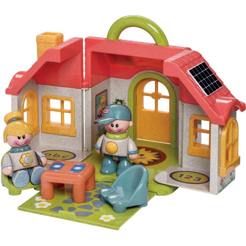 Image de  Maison TOLO BIO avec 2 personnages 