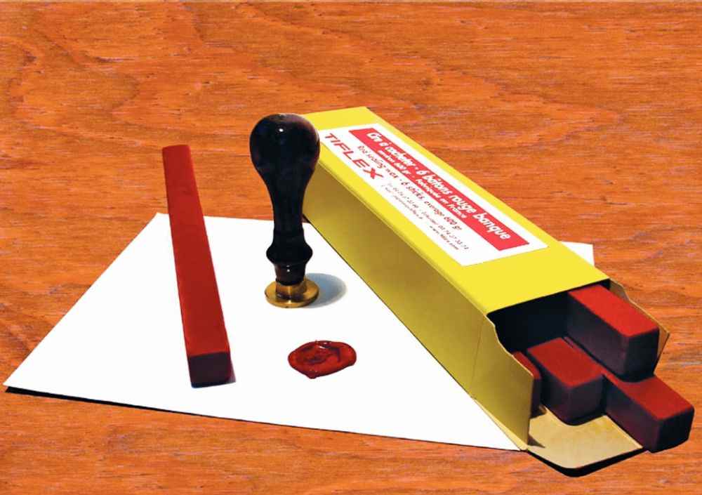 Image de  Boîte de 6 bâtons de 100 grammes de cire à cacheter rouge. 