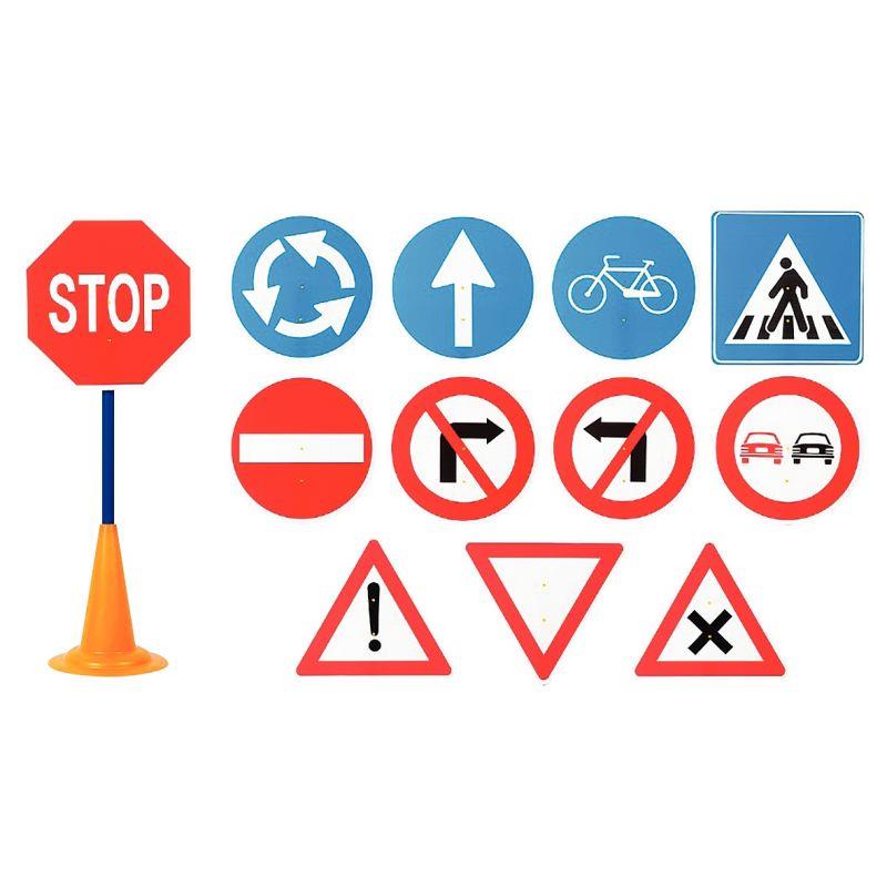 Image de  Lot de 12 Panneaux routiers 86cm 