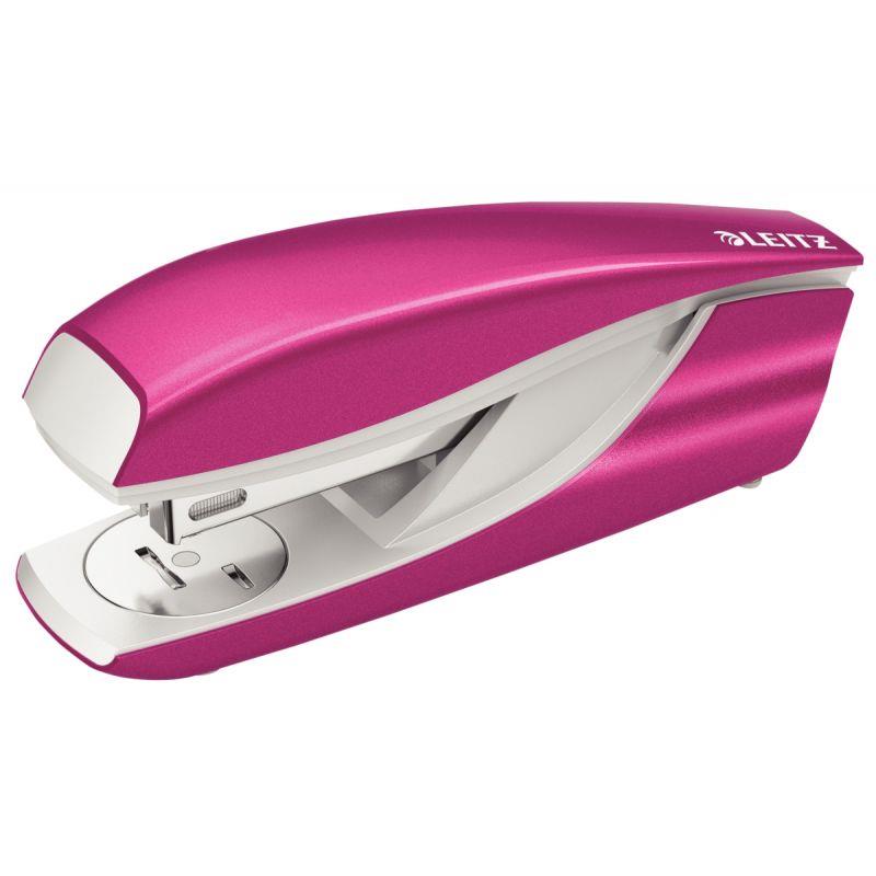 Image de  Agrafeuse de bureau Wow 5502 24/6 rose 