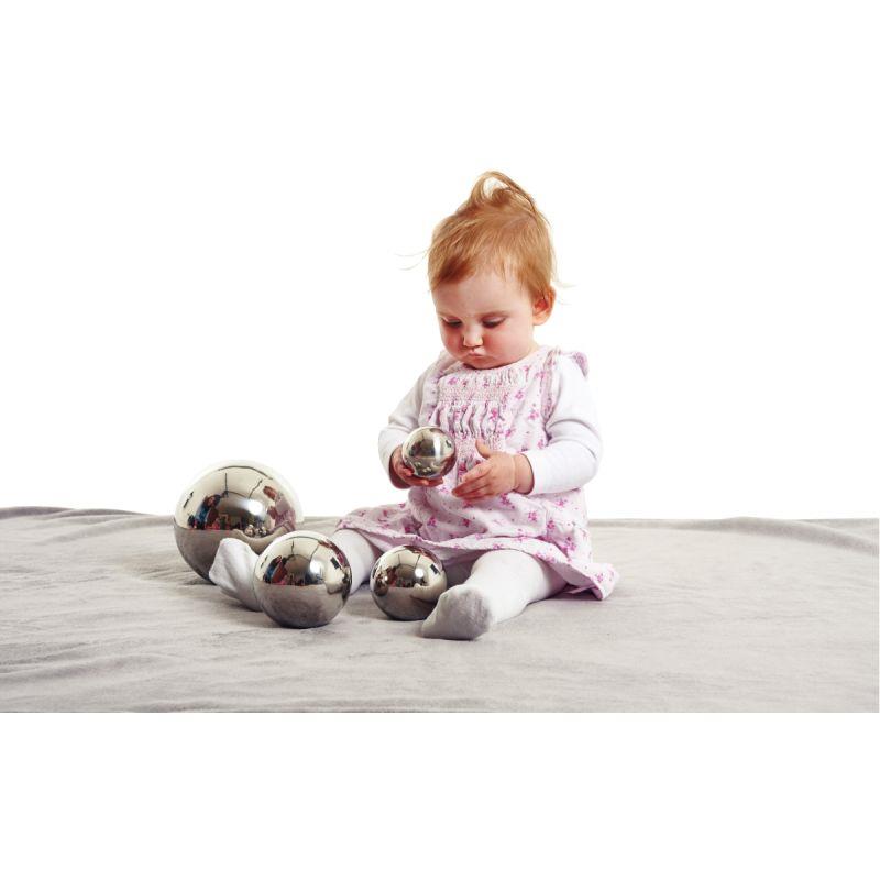 Image de  Carton de 4 balles reflets coloris argent 