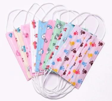 Image de  Boîte de 50 masques chirurgicals de protection pour ENFANT à motifs 