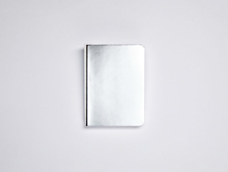 Image de  Carnet souple Shiny Starlet S pointillés argent 