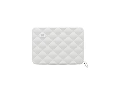 Image de  Portefeuille Quilted passport argent 
