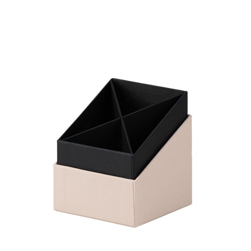 Image de  Pot a crayons 4 compt soho rose poudre 